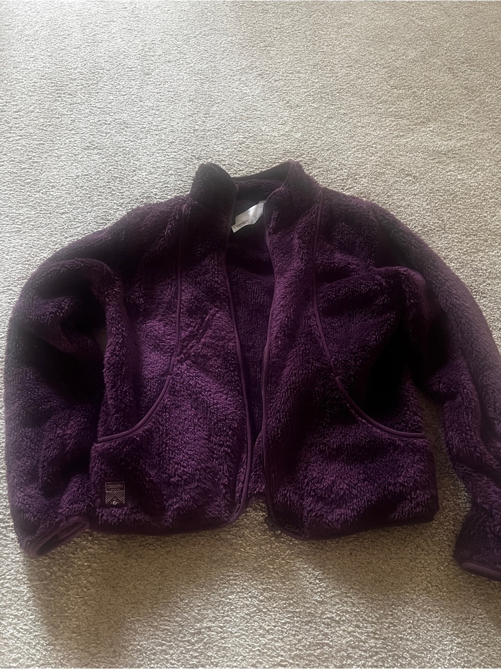 oiselle Plush Full-Zip Teddy Jacket in Deep Plum - Picture 2 of 3